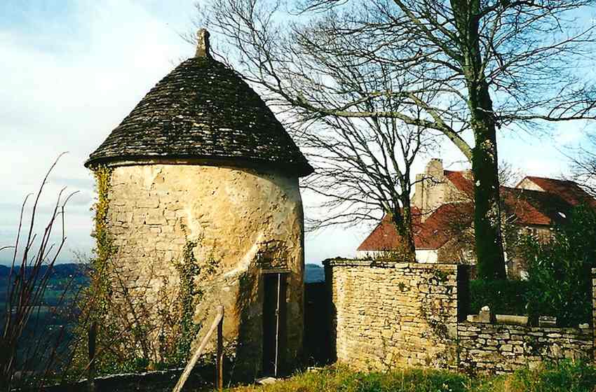Château-Chalon, Pigeonnier du Froid Pignon 